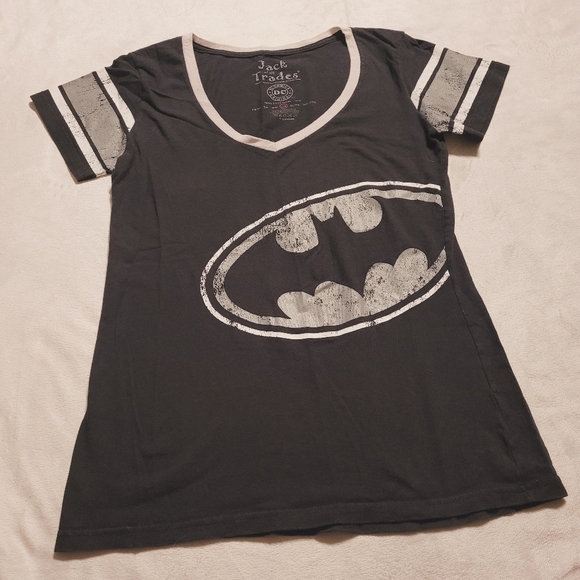 🔵 3/$30 BATMAN T-SHIRT - Picture 4 of 9